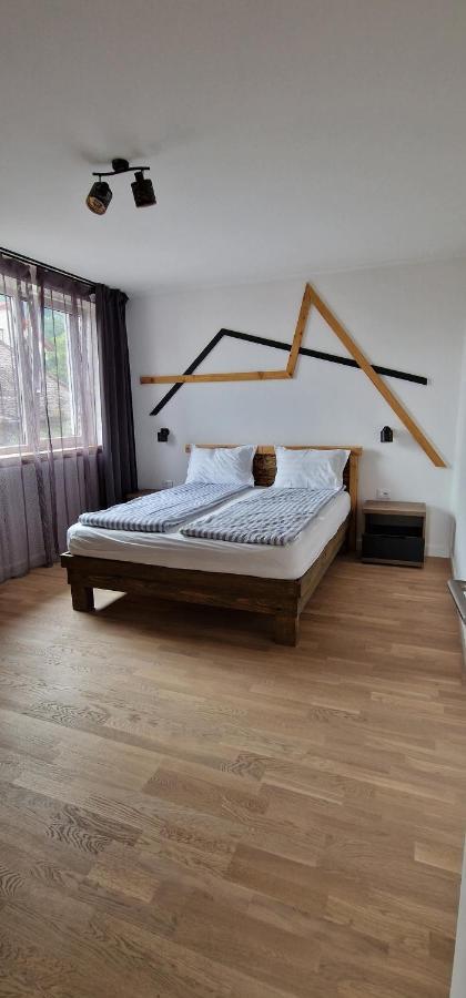 Central Apartment With City View Braşov Eksteriør bilde